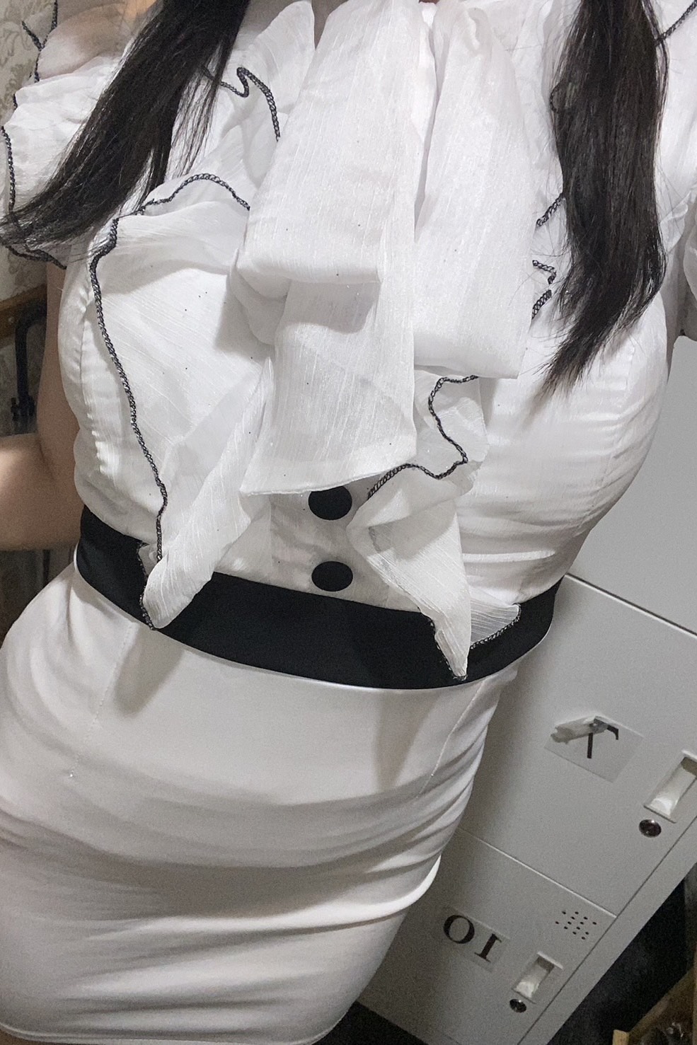あきな