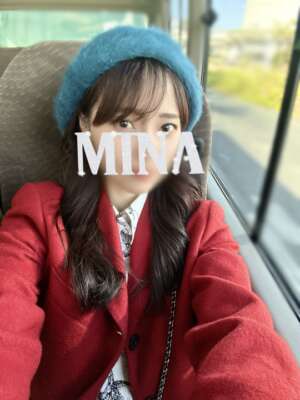 『 みな 』本日の出勤…19:00～23:00 AGE 25 / T.155 B.78(D) W.53 H.81